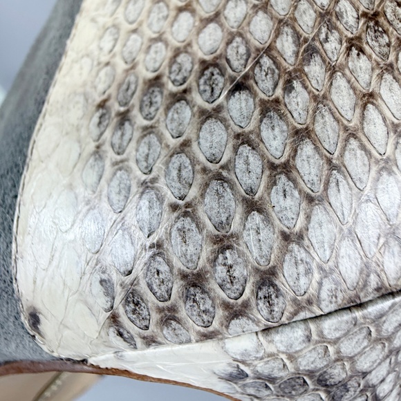 LOUISE ET CIE GREY SUEDE & SNAKE HEELS - Picture 10 of 13